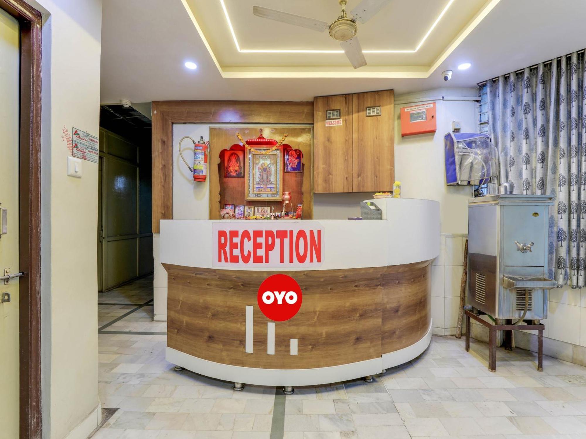 Hotel O Asopalav Naroda Exterior photo